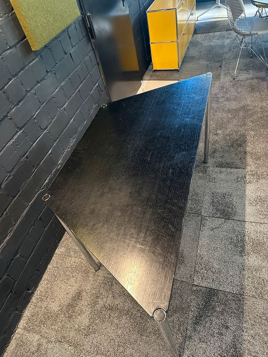 Trapeztisch Schwarz