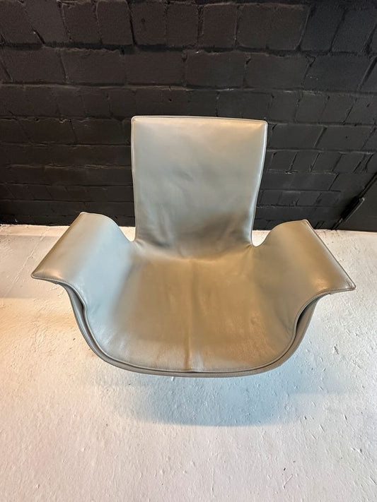 FK Lounge Chair