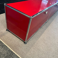 USM Haller Sideboard / Lowboard, Rot, Designklassiker