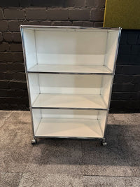 Sideboard Weiß, offen mit Rollen, 77×113 cm