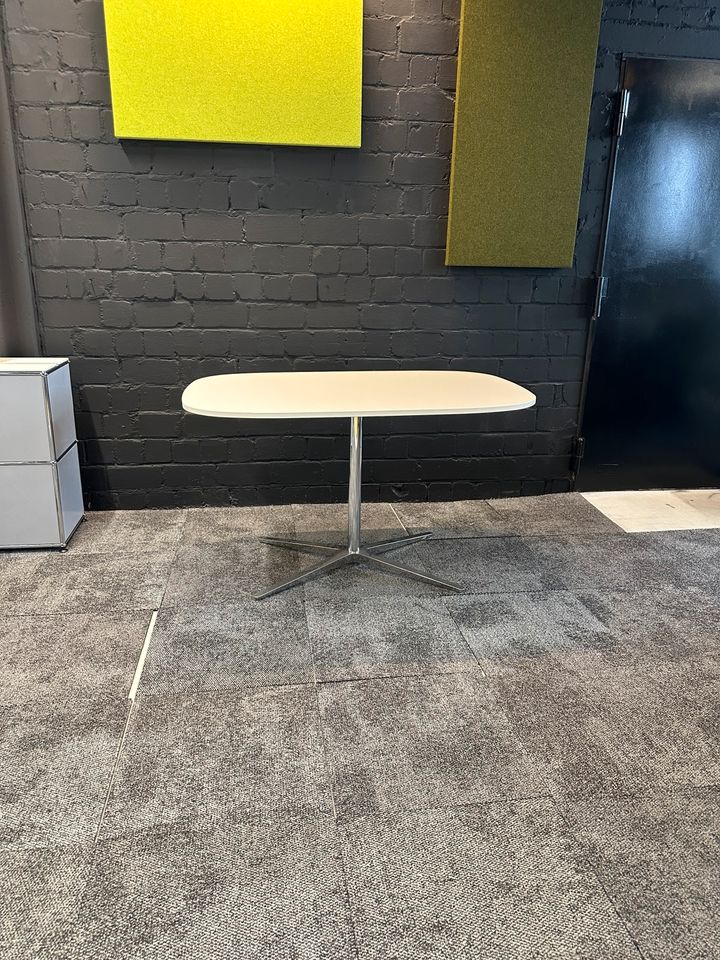 Club Table, 125×80 cm, Weiß