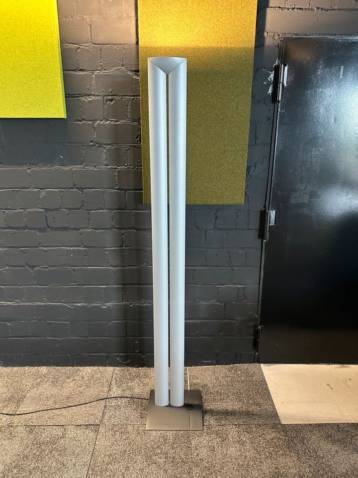 Stele Uplighter Stehleuchte