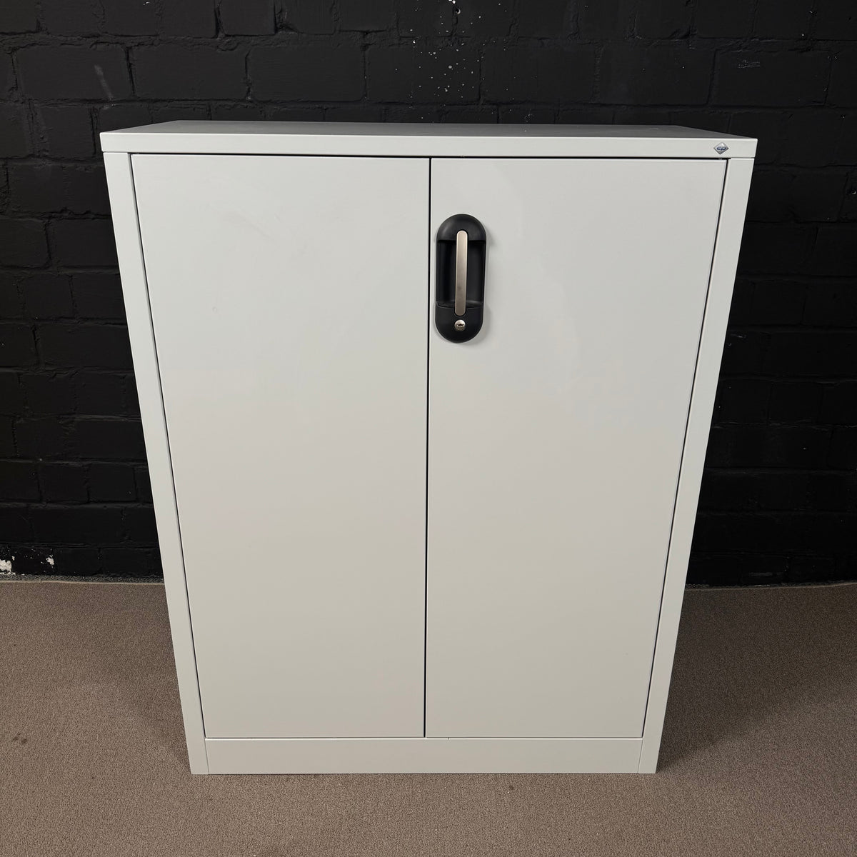 DENIOS C+P Flügeltürenschrank Acurado, als Beistellschrank, 120 x 50 x 100 cm, lichtgrau