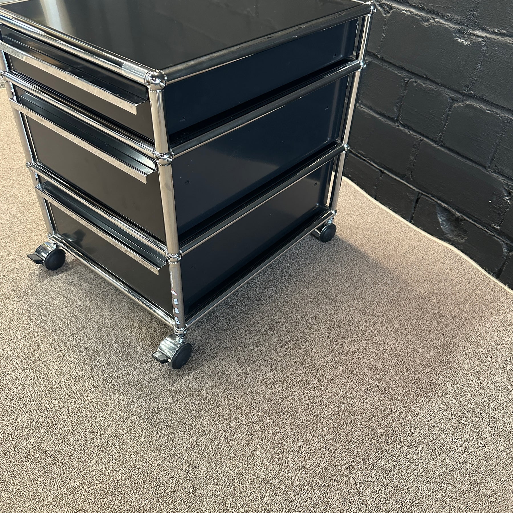 Rollcontainer