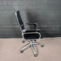 SitLand Of Course / Body Executive Drehstuhl