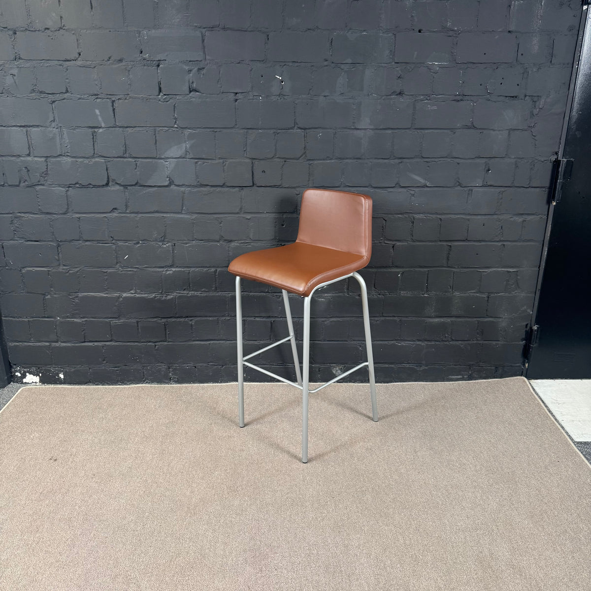 Steelcase Barhocker – Gepolsterter Objekt-Hocker in braun