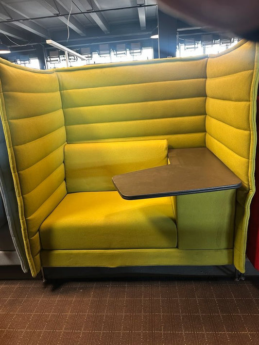Vitra Alcove Highback Work Sofa Grün