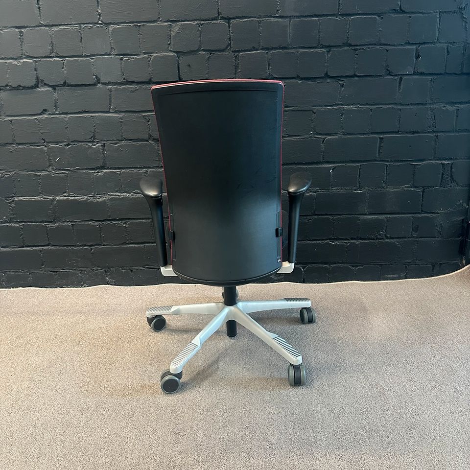 HÅG Futu 1020 Bürostuhl, ergonomisch, Armlehnen
