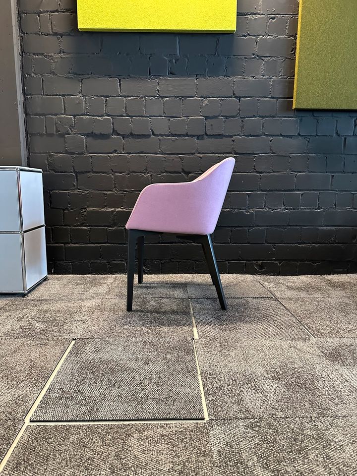 Stuhl Pink