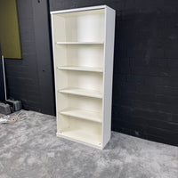 Weißes Büroregal / Aktenregal – 5 Ordnerhöhen – 183 × 80 × 30 cm