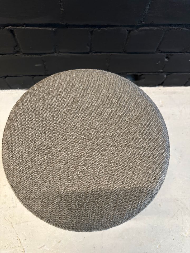 Drop Hocker Dunkelgrau