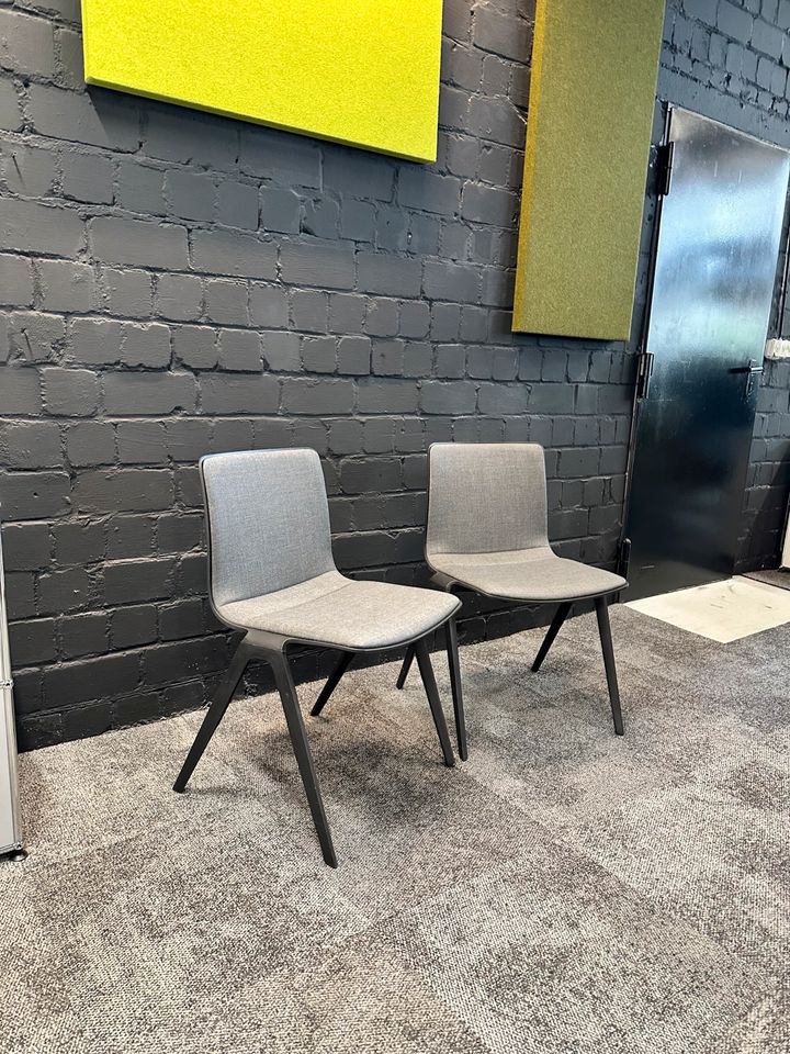 A-Chair Grau