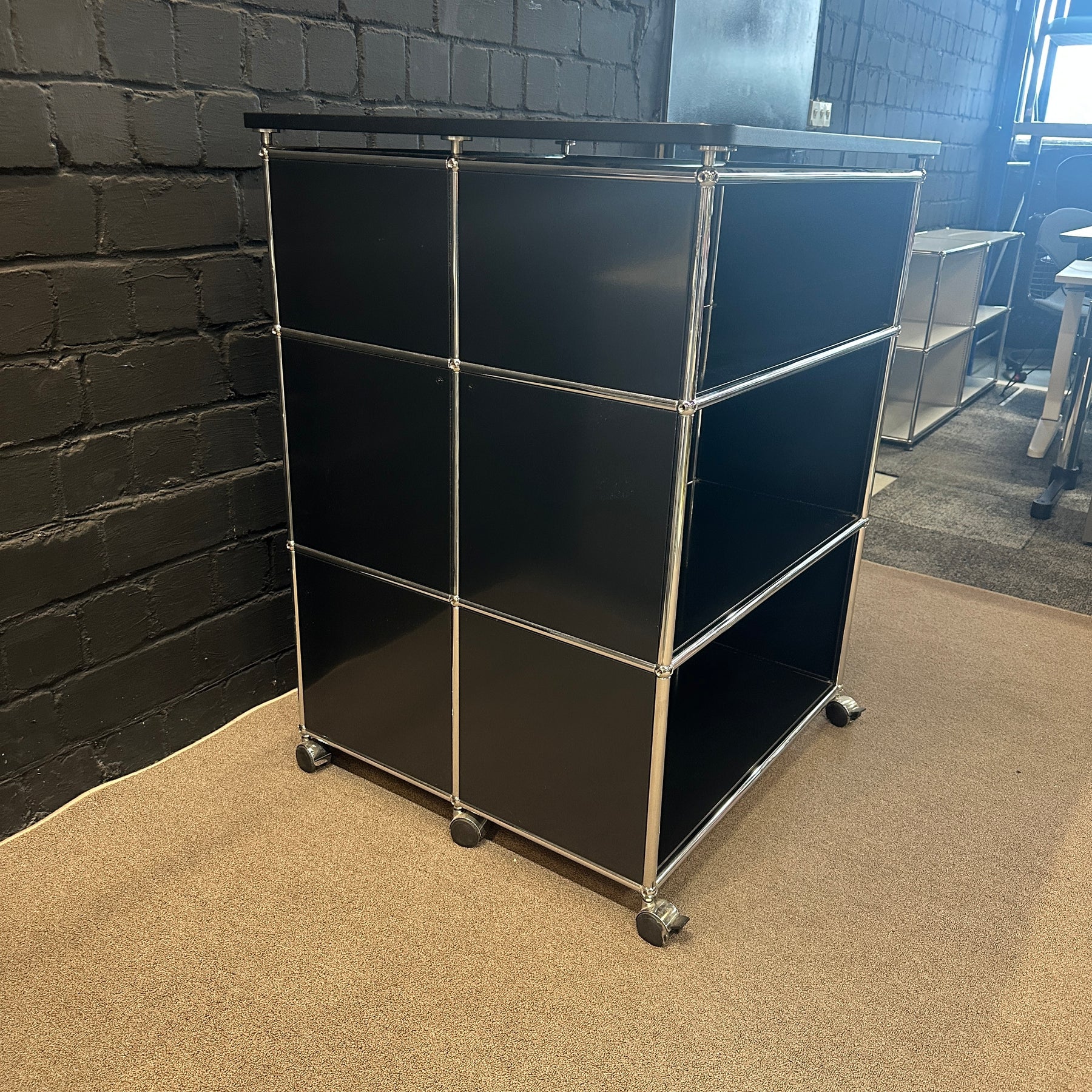 Sideboard