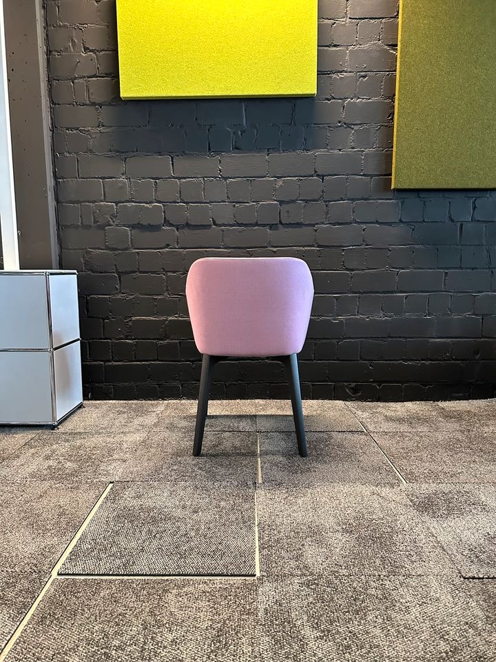 Stuhl Pink