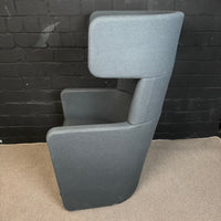 Bene Parcs Wing Chair – Akustik-Ohrensessel in Anthrazit
