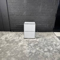 USM Haller Design Sideboard / Beistellschrank – Mattsilber – 52 × 37 × 47 cm