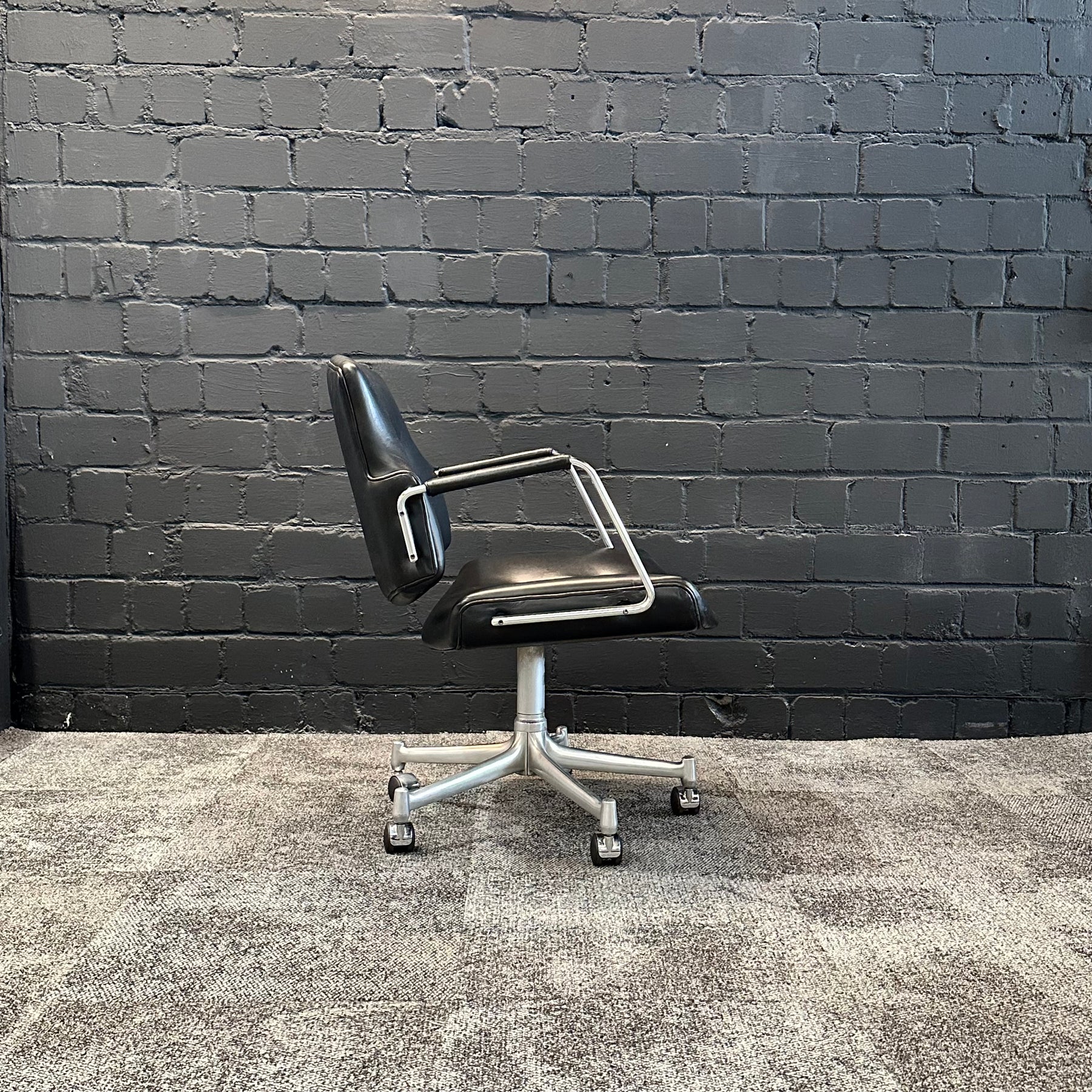 Alfred Kill FK-84 Chair gebraucht - Ansicht 3