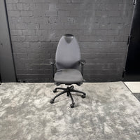 LÖFFLER Ergonomischer Bürodrehstuhl – Grau – Höhenverstellbar – Mit Armlehnen