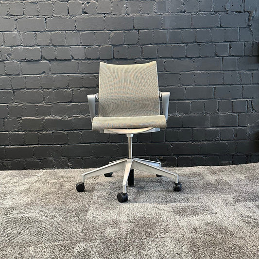 Herman Miller Setu Bürostuhl gebraucht - Ansicht 2