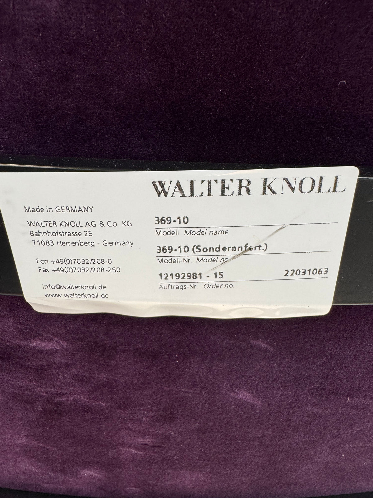 Walter Knoll 369-10 Design Sessel mit Seating Stones Hocker – Aubergine / Violett