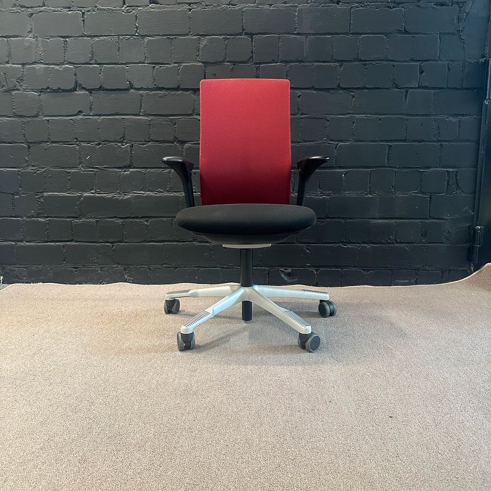 HÅG Futu 1020 Bürostuhl, ergonomisch, Armlehnen