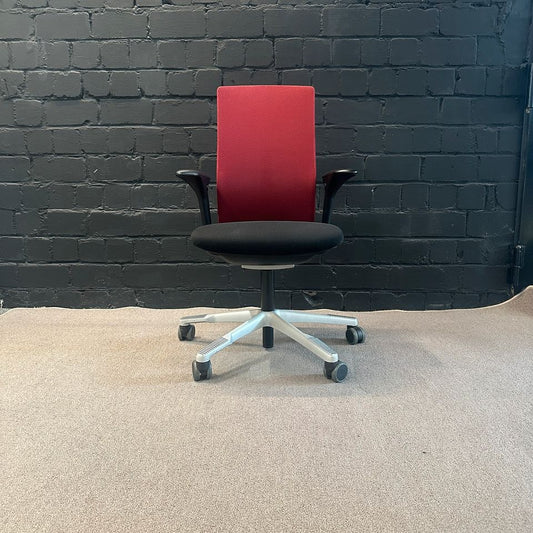 HÅG Futu 1020 Bürostuhl, ergonomisch, Armlehnen