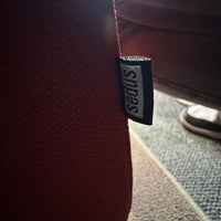 Sedus se:works Lounge-Sitzgruppe in Hellorange / Korallorange – U-Form mit Besprechungstisch