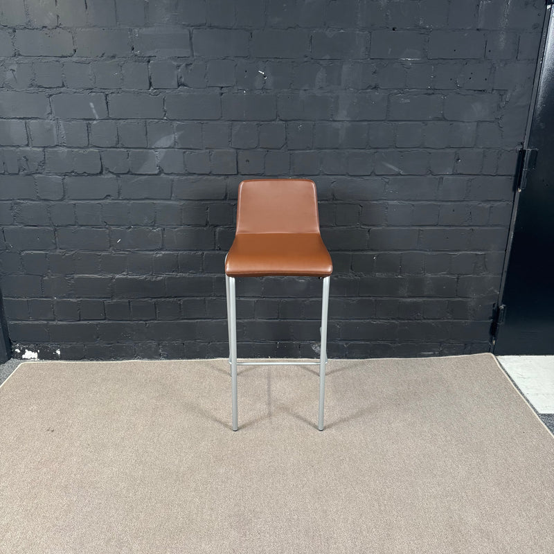Steelcase Barhocker – Gepolsterter Objekt-Hocker in braun