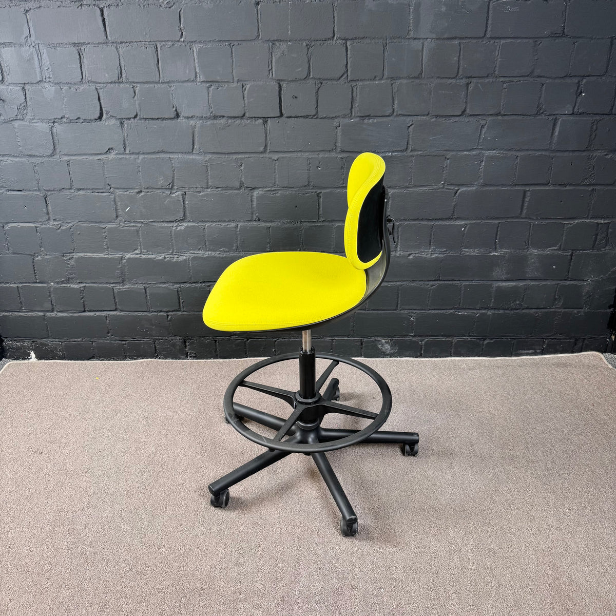Vitra Rookie High Bürostuhl gelb/pastellgrün