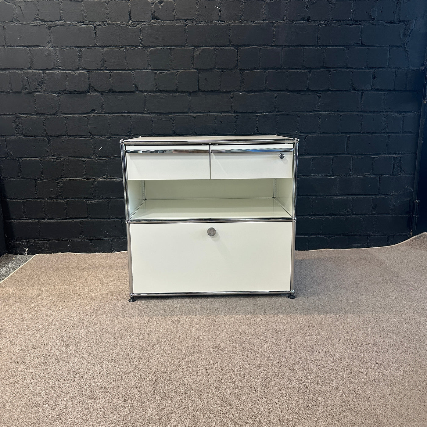 Sideboard