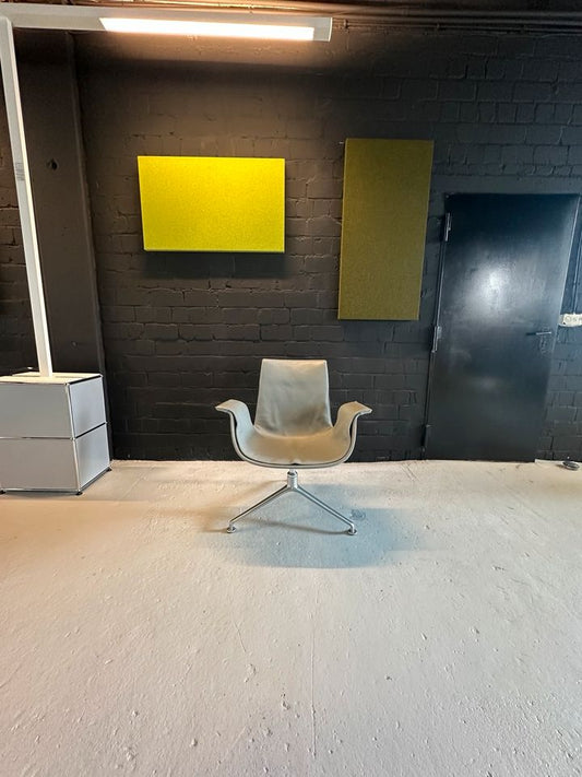 FK Lounge Chair