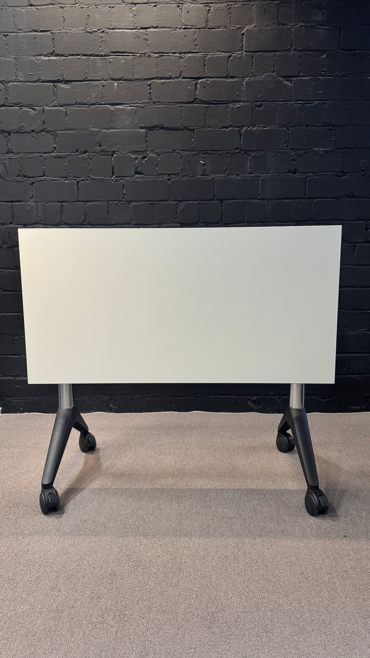 ASSMANN Pontis Mobiler Klapptisch gebraucht | Green Office Rhein-Main