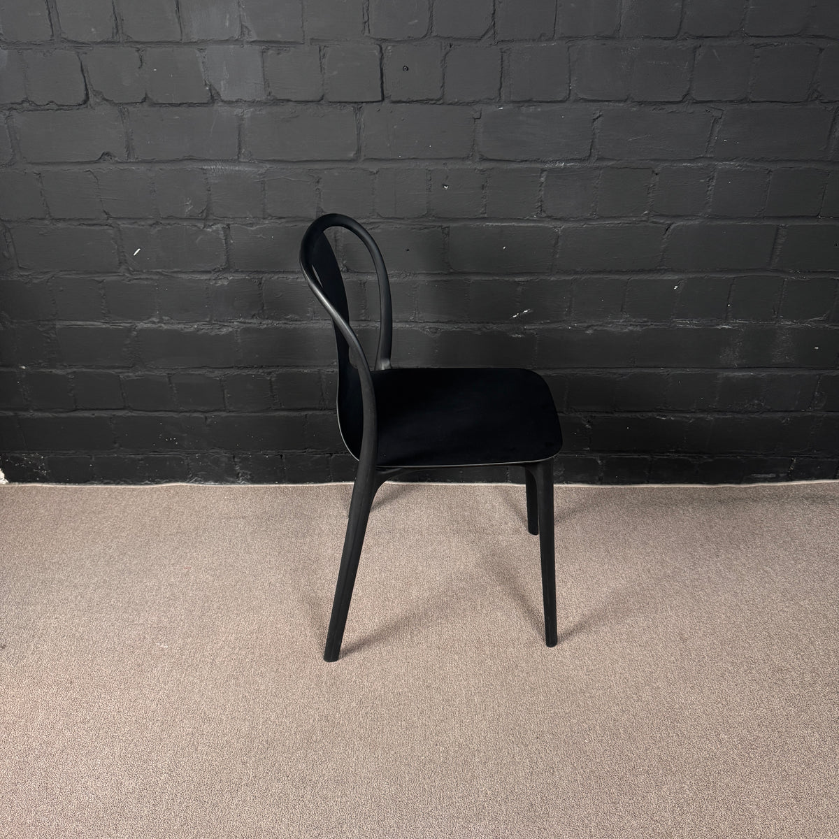 Vitra Belleville Armchair – Elegant Designer-Stuhl von Bouroullec