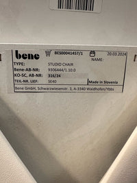 Studio Stuhl Filz Gelb mit Rollen
