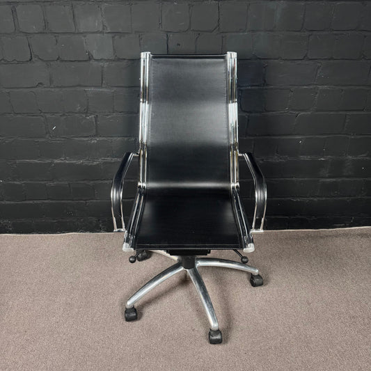 SitLand Of Course / Body Executive Drehstuhl