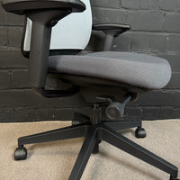 Steelcase Reply Air