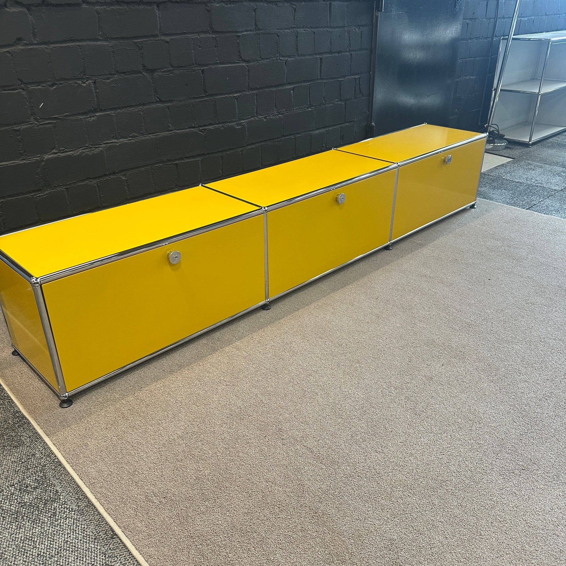 Sideboard