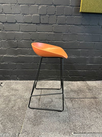 About A Stool AAS 38 Mandarine