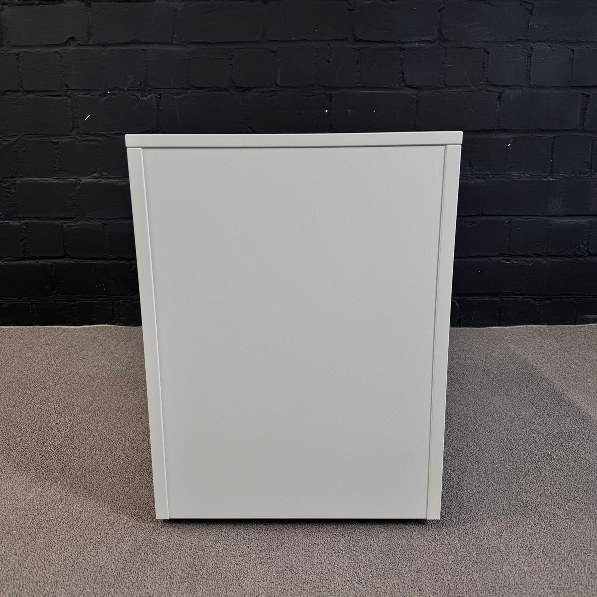 Steelcase Rollcontainer – Abschließbarer Büro-Container in Weiß