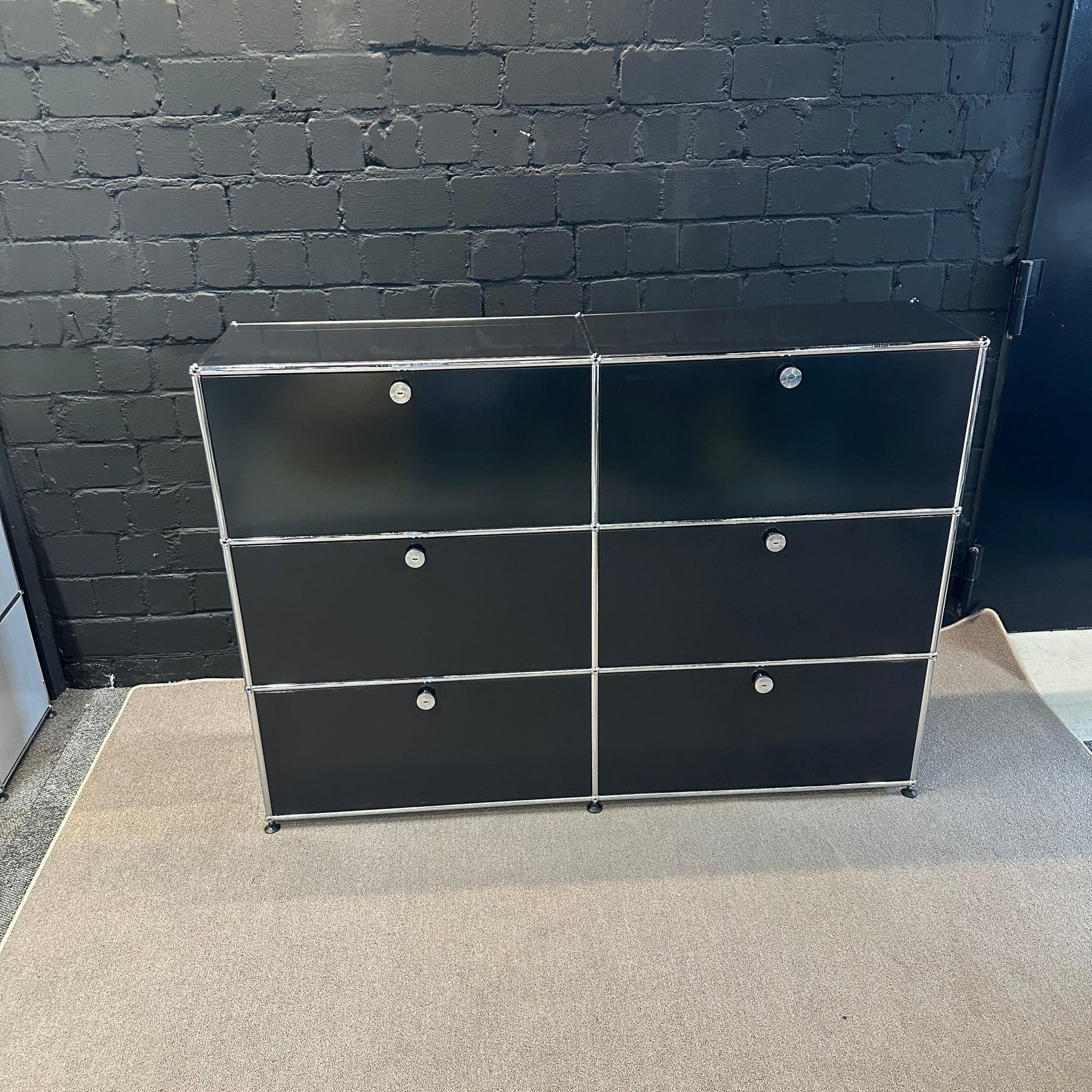 Sideboard
