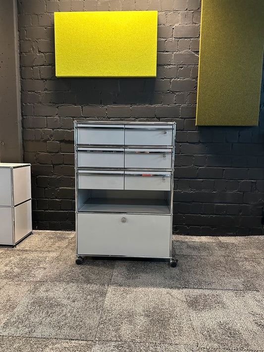 Sideboard Mattsilber auf Rollen, Klappe + 6 Schubladen, 75×114 cm