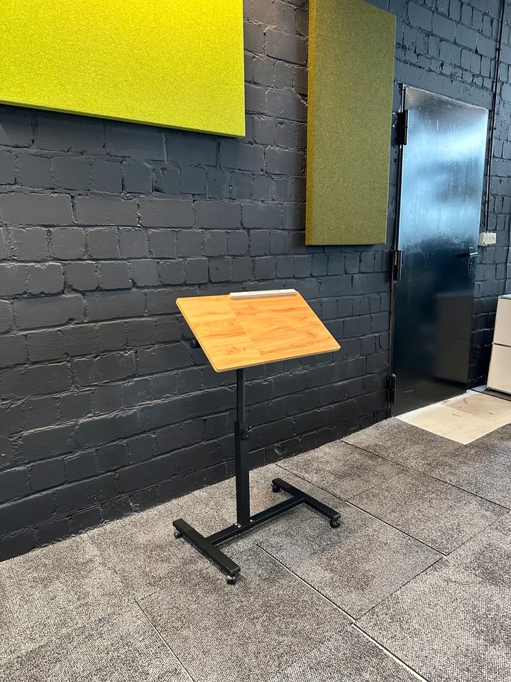 Laptoptisch höhenverstellbar auf Rollen, Holzoptik