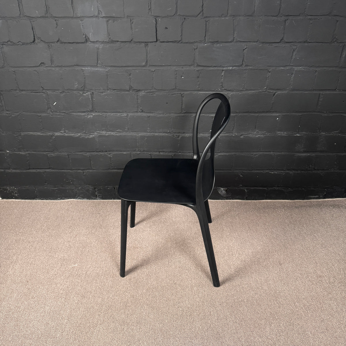 Vitra Belleville Armchair – Elegant Designer-Stuhl von Bouroullec