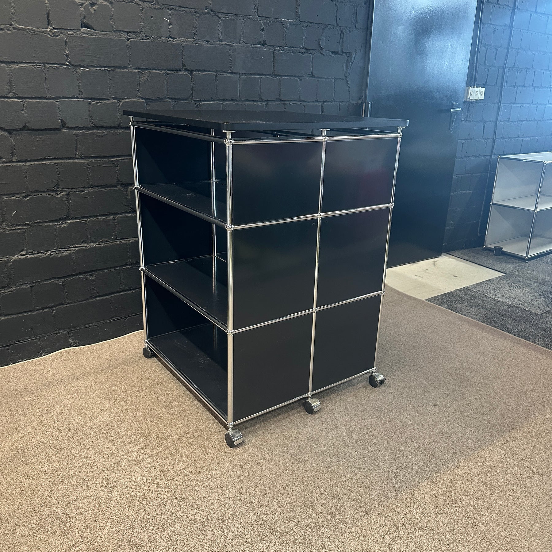 Sideboard