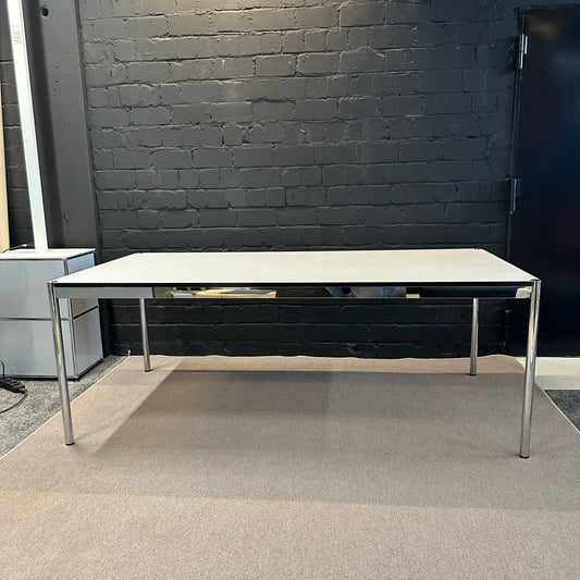 USM Haller Tisch gebraucht | Green Office Rhein-Main