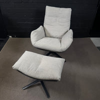 COR Cordia Lounge Sessel + Cordia Lounge Hocker  – Premium Design-Set in Hellgrau