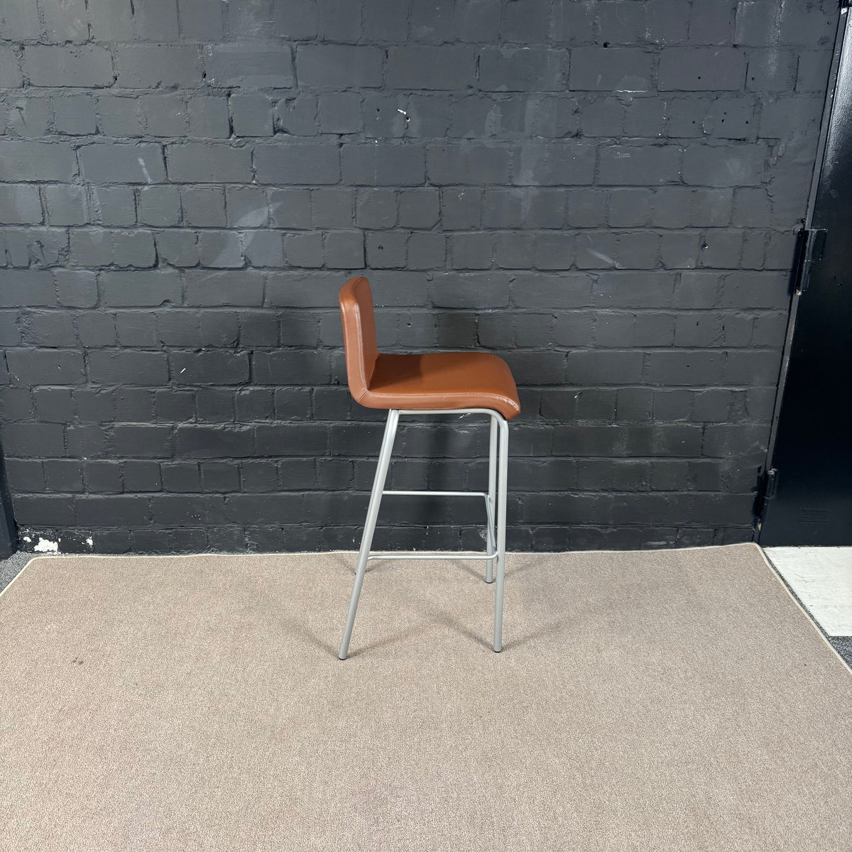 Steelcase Barhocker – Gepolsterter Objekt-Hocker in braun