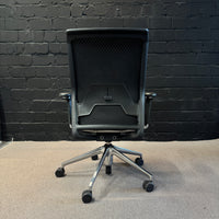 Arbeitsplatz-Paket DESIGN: USM Haller Tisch + Vitra Stuhl