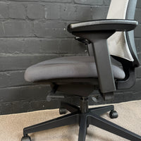 Steelcase Reply Air