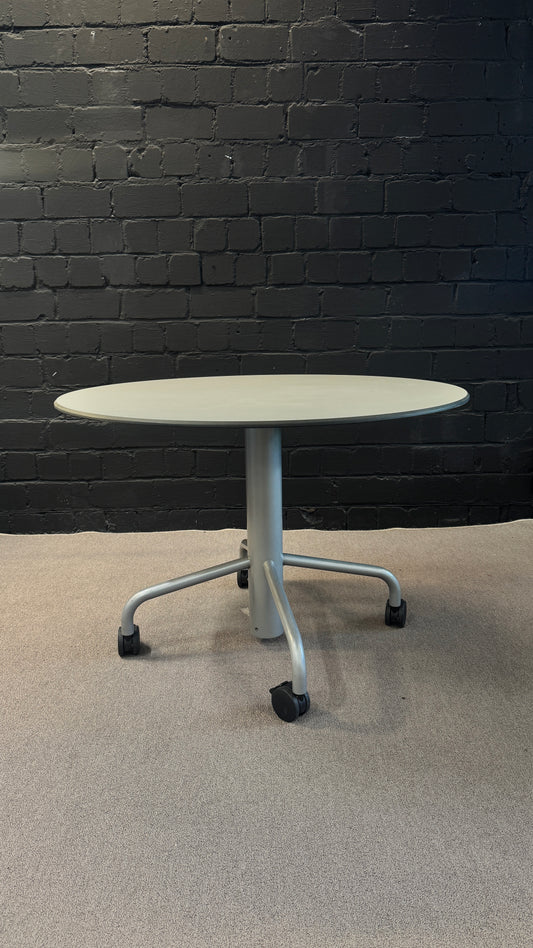 Stehtisch gebraucht | Green Office Rhein-Main